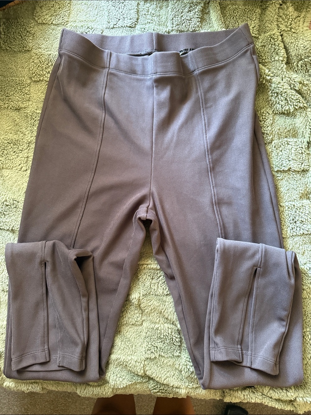 H&M Women's Ponte Pull-On Leggings in Taupe